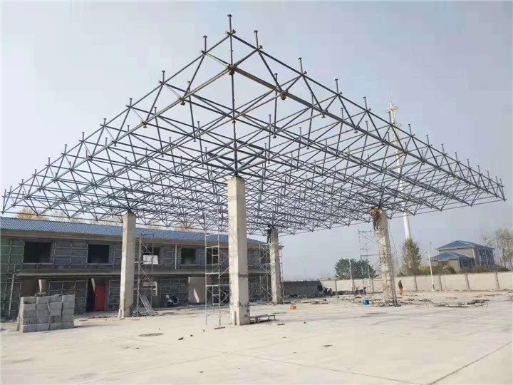 牙克石加油站网架